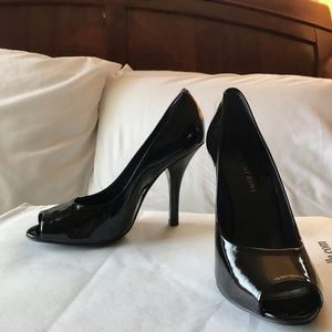 black open toe heels